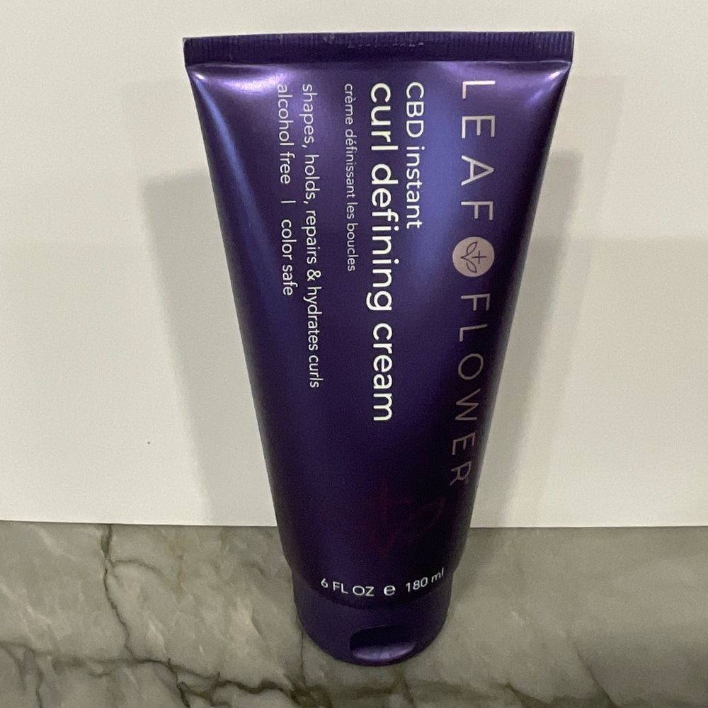 Leaf & Flower Instant Curl Defining Cream